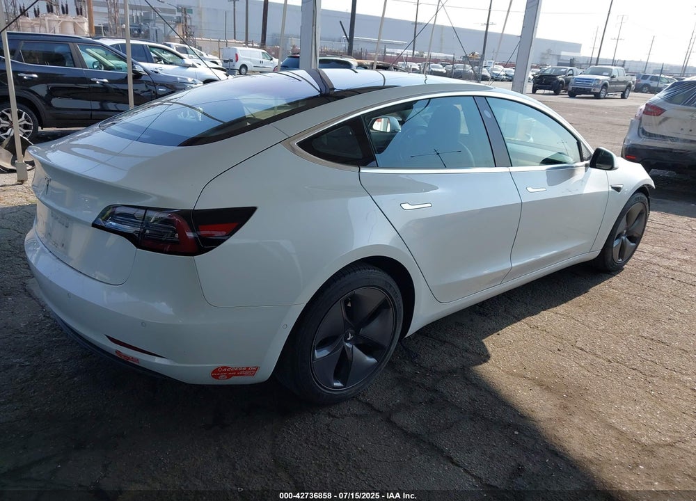 2018 TESLA MODEL 3 LONG RANGE/MID RANGE VIN: 5YJ3E1EA7JF044277