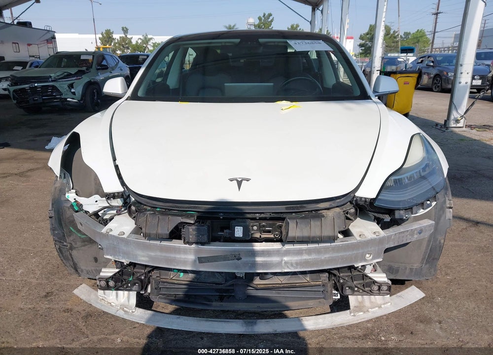 2018 TESLA MODEL 3 LONG RANGE/MID RANGE VIN: 5YJ3E1EA7JF044277