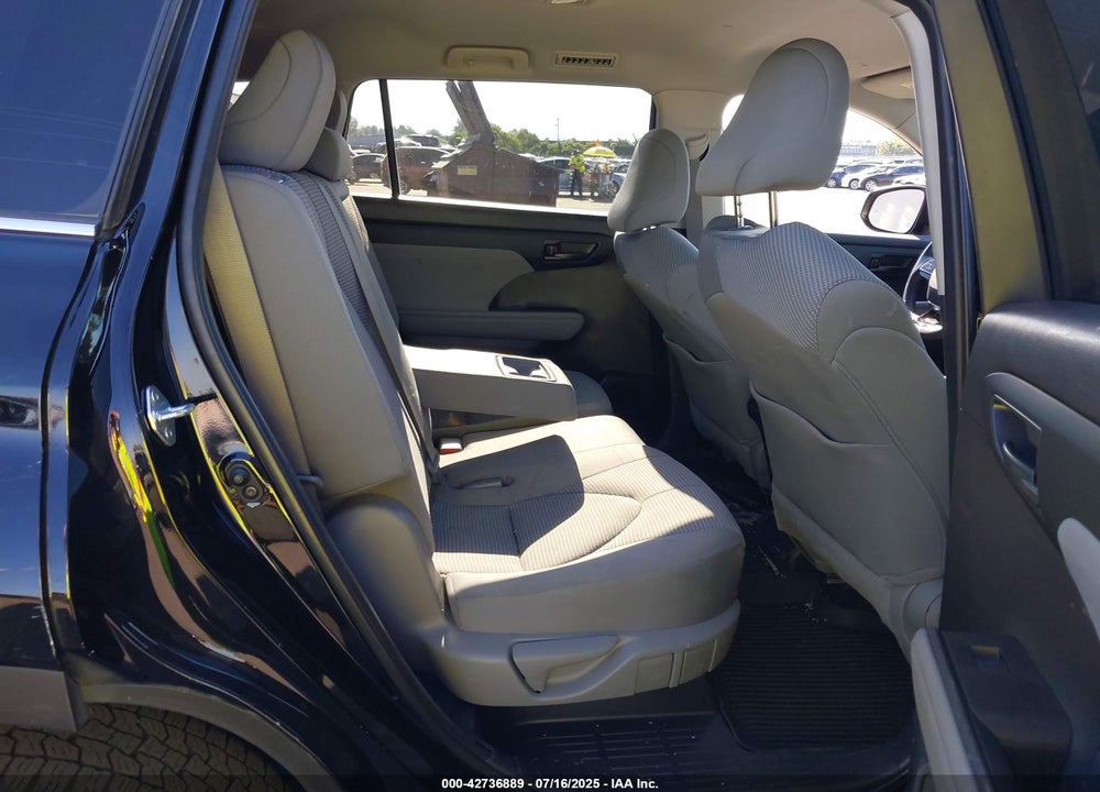 2021 TOYOTA HIGHLANDER VIN: 5TDBZRBH5MS129893