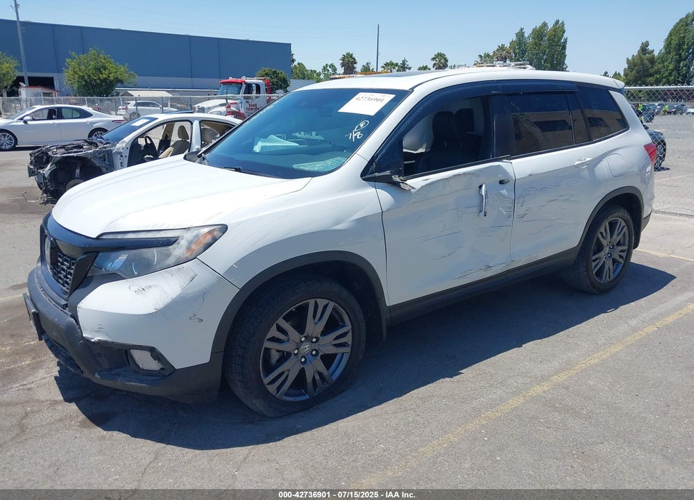 2020 HONDA PASSPORT AWD EX-L VIN: 5FNYF8H56LB008688
