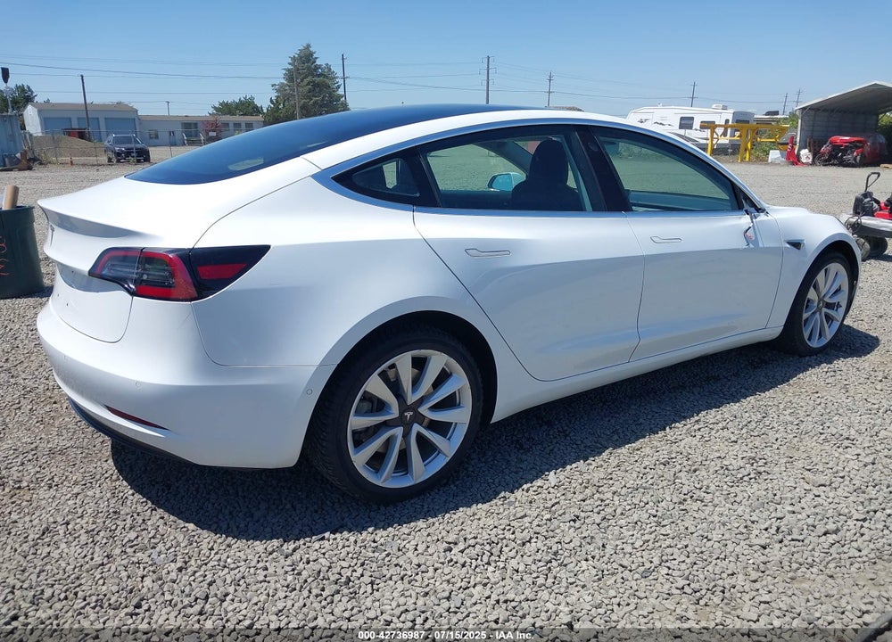 2018 TESLA MODEL 3 LONG RANGE/MID RANGE VIN: 5YJ3E1EA4JF062932