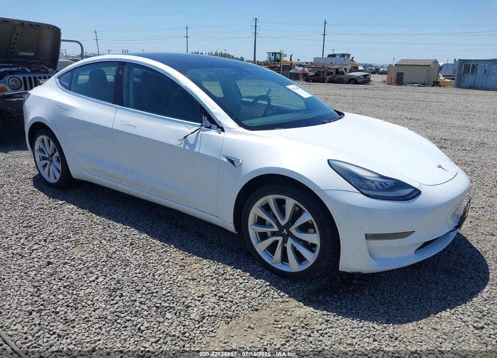2018 TESLA MODEL 3 LONG RANGE/MID RANGE VIN: 5YJ3E1EA4JF062932