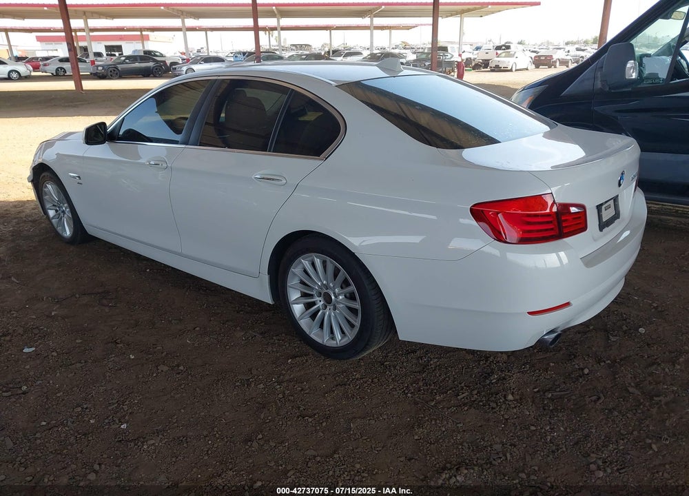 2011 BMW 5 SERIES VIN: WBAFU7C52BDU53835