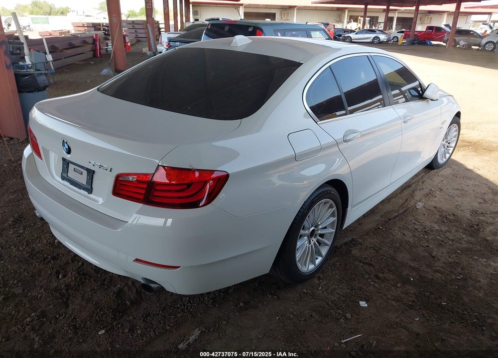 2011 BMW 5 SERIES VIN: WBAFU7C52BDU53835