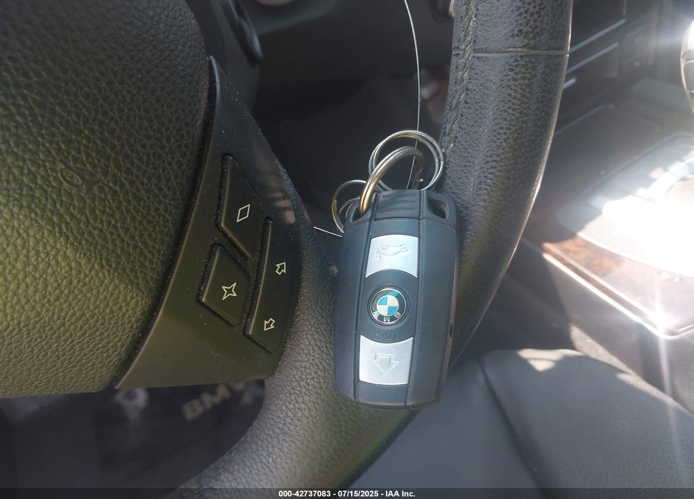 2008 BMW 528XI VIN: WBANV13598CZ53026