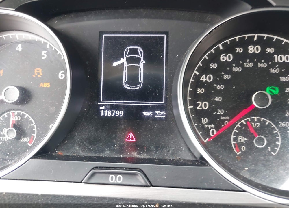 2017 VOLKSWAGEN GOLF VIN: 3VW217AU6HM039732
