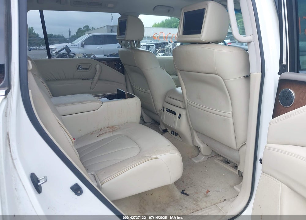 2011 INFINITI QX56 VIN: JN8AZ2NE5B9007071