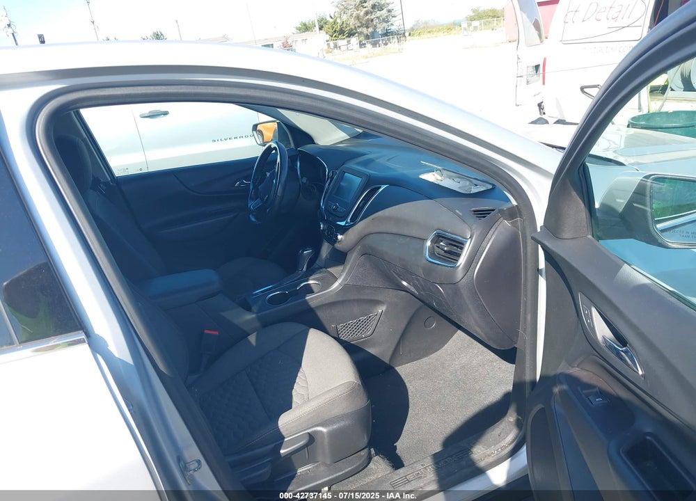 2018 CHEVROLET EQUINOX VIN: 2GNAXJEV2J6332533