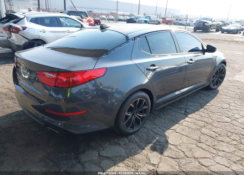 2015 KIA OPTIMA VIN: KNAGM4A74F5634233