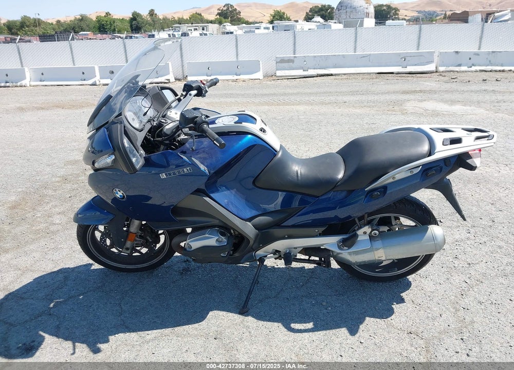 2007 BMW R1200 RT VIN: WB10388097ZT11374