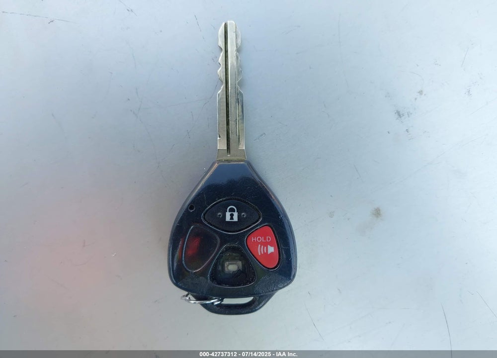 2013 TOYOTA YARIS LE VIN: JTDJTUD3XDD553356