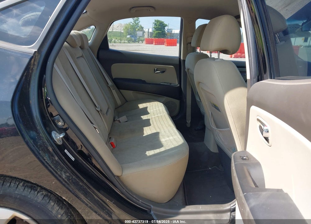 2010 HYUNDAI ELANTRA VIN: KMHDU4AD5AU927225