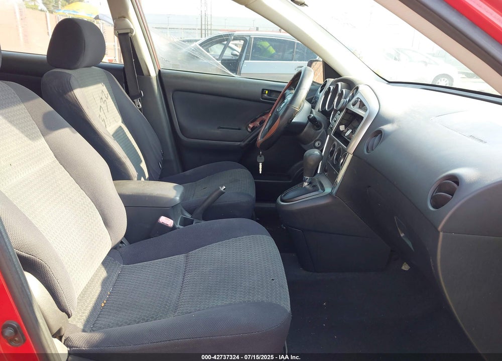 2005 TOYOTA MATRIX VIN: 2T1KR32E75C399477