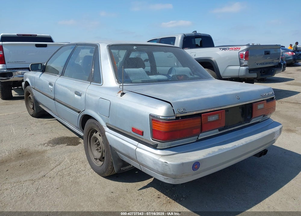 1988 TOYOTA CAMRY LE VIN: JT2SV22EXJ3305934