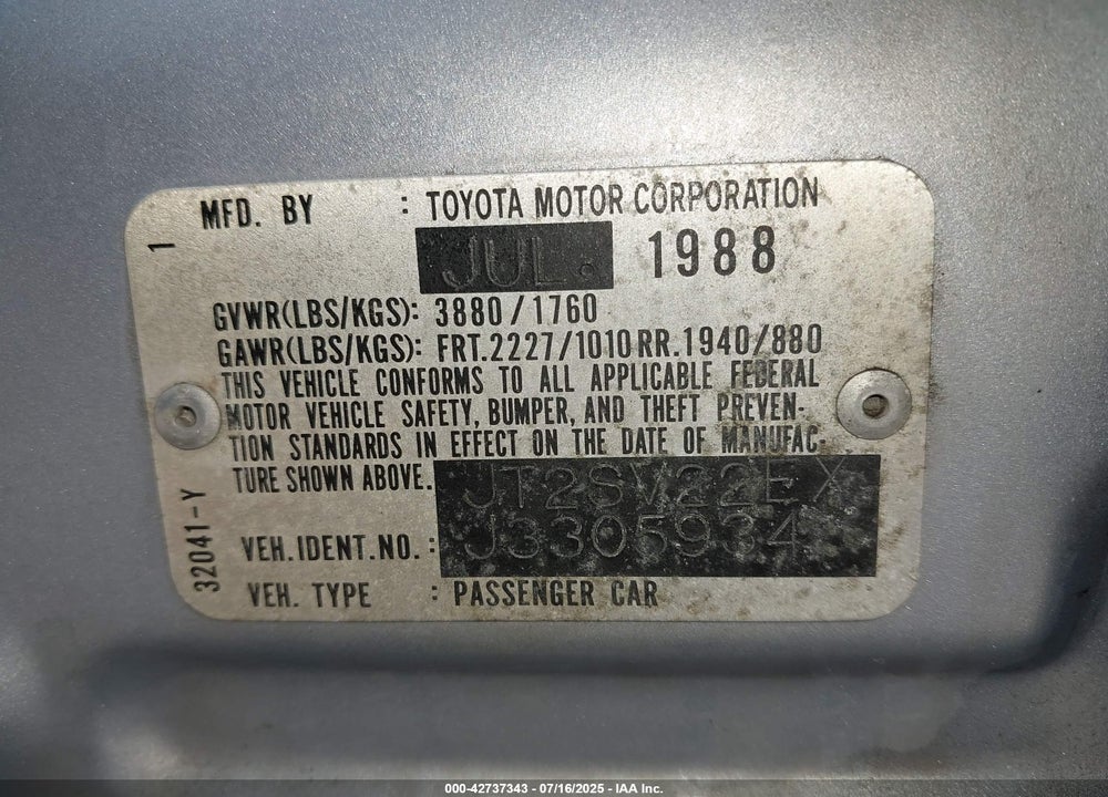 1988 TOYOTA CAMRY LE VIN: JT2SV22EXJ3305934