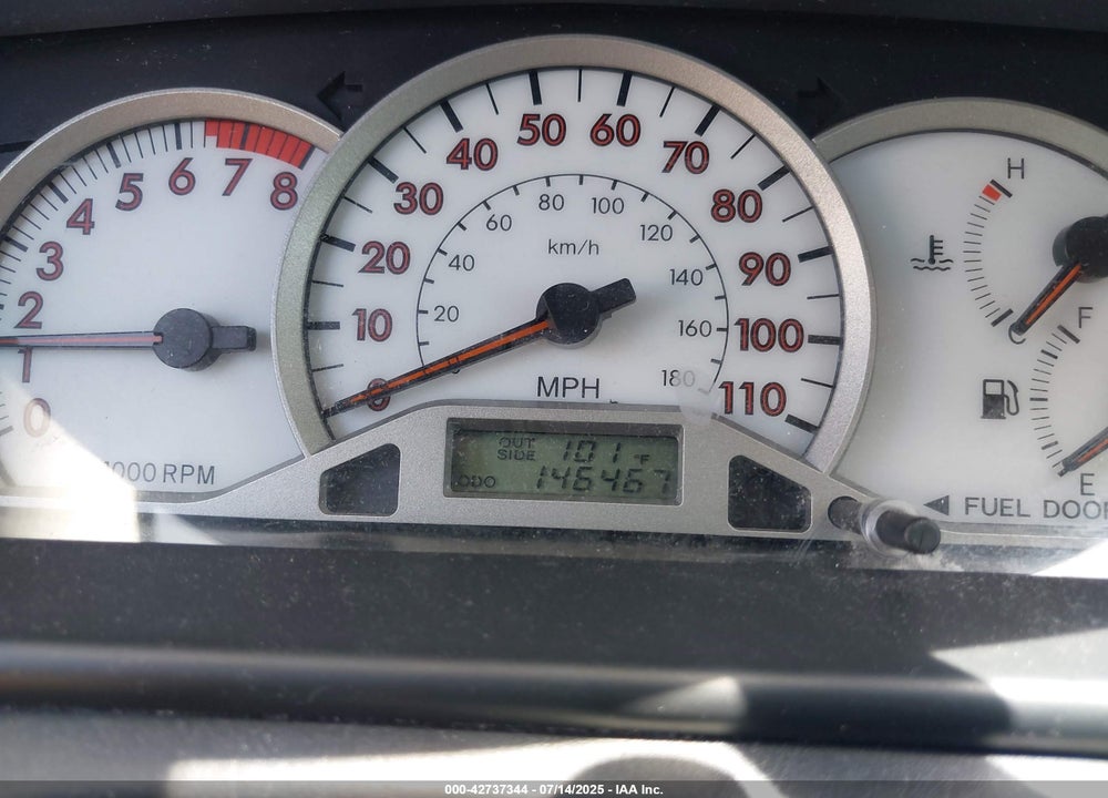 2008 TOYOTA COROLLA VIN: 1NXBR32E98Z013550