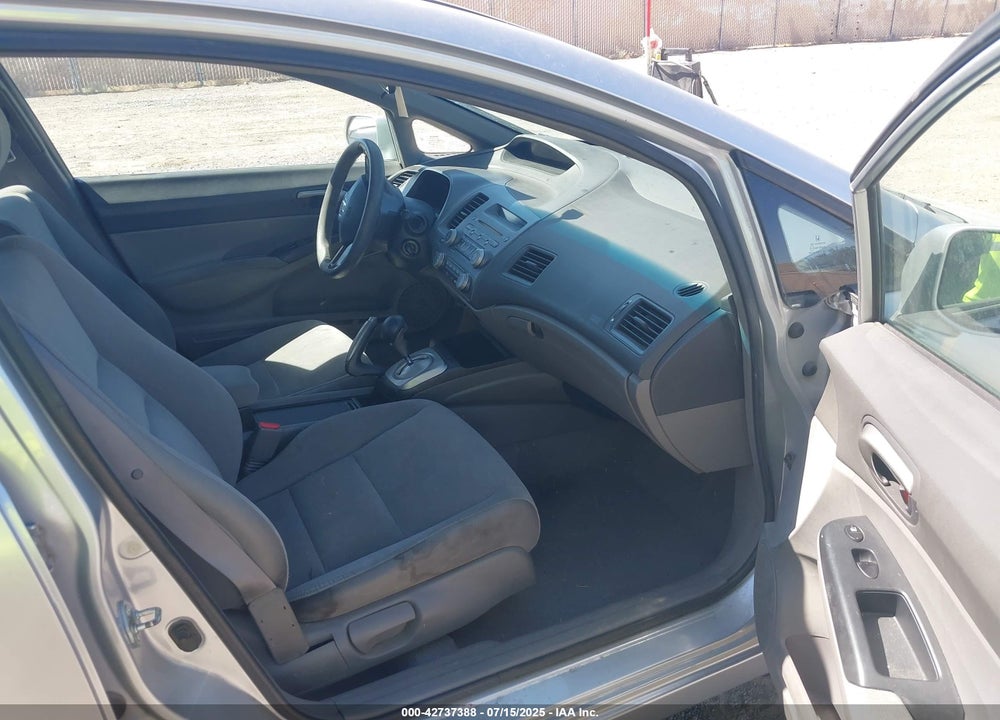 2008 HONDA CIVIC VIN: 2HGFA16578H330677