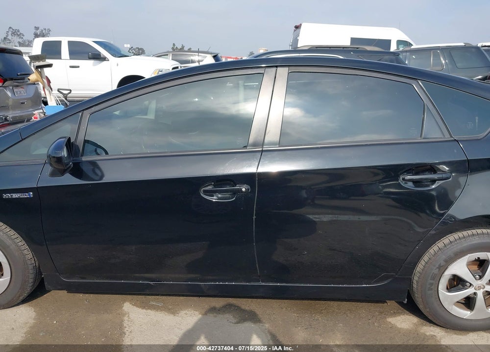 2015 TOYOTA PRIUS VIN: JTDKN3DU5F0463947