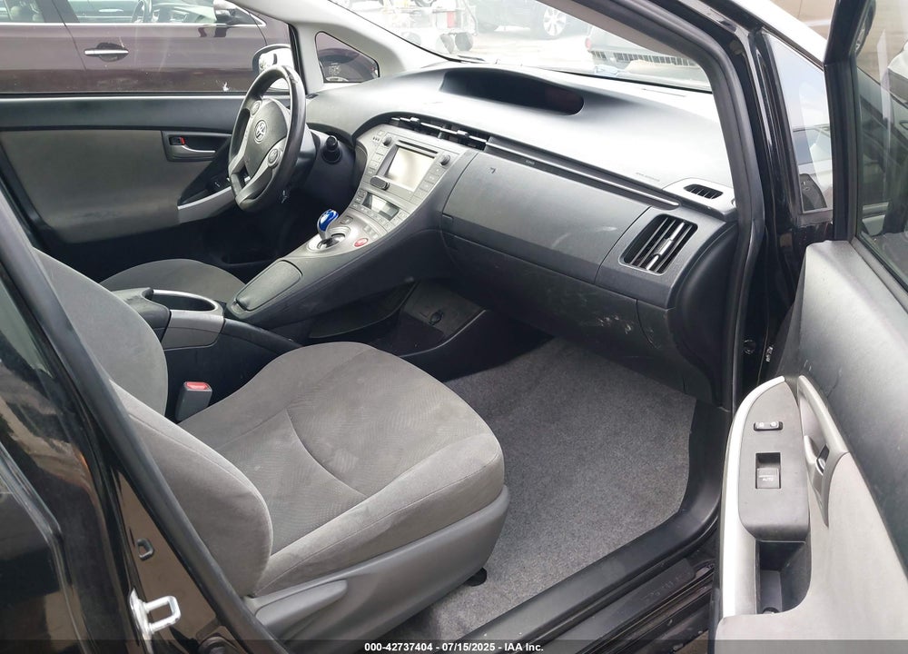 2015 TOYOTA PRIUS VIN: JTDKN3DU5F0463947
