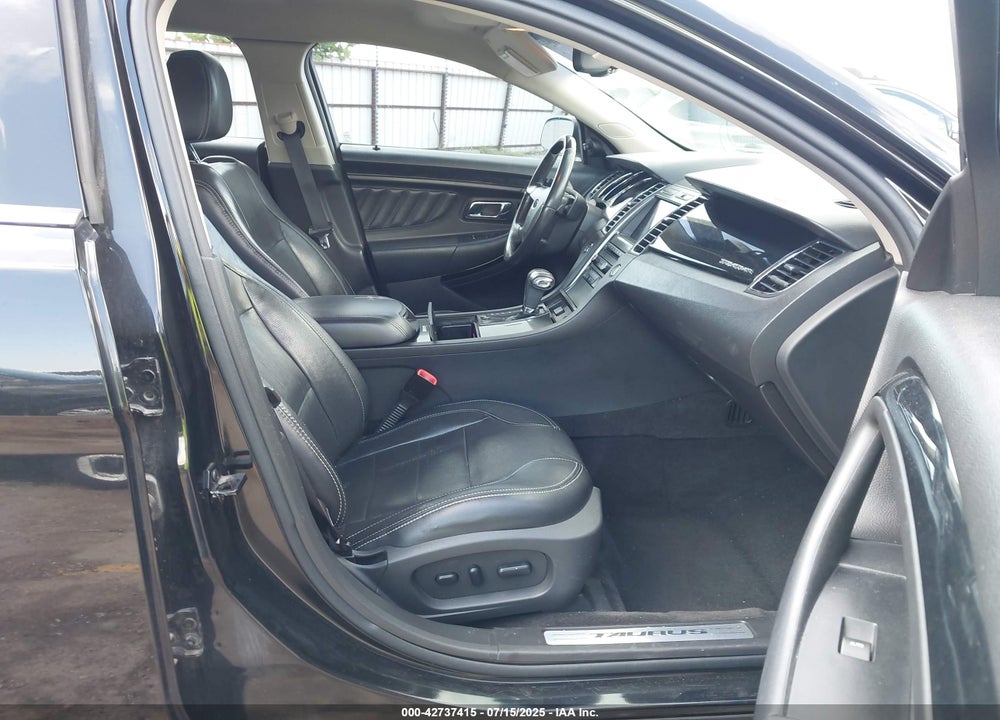 2011 FORD TAURUS VIN: 1FAHP2FWXBG177368