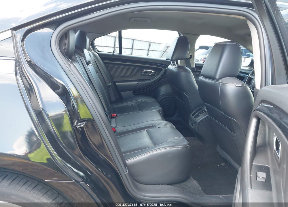 2011 FORD TAURUS VIN: 1FAHP2FWXBG177368
