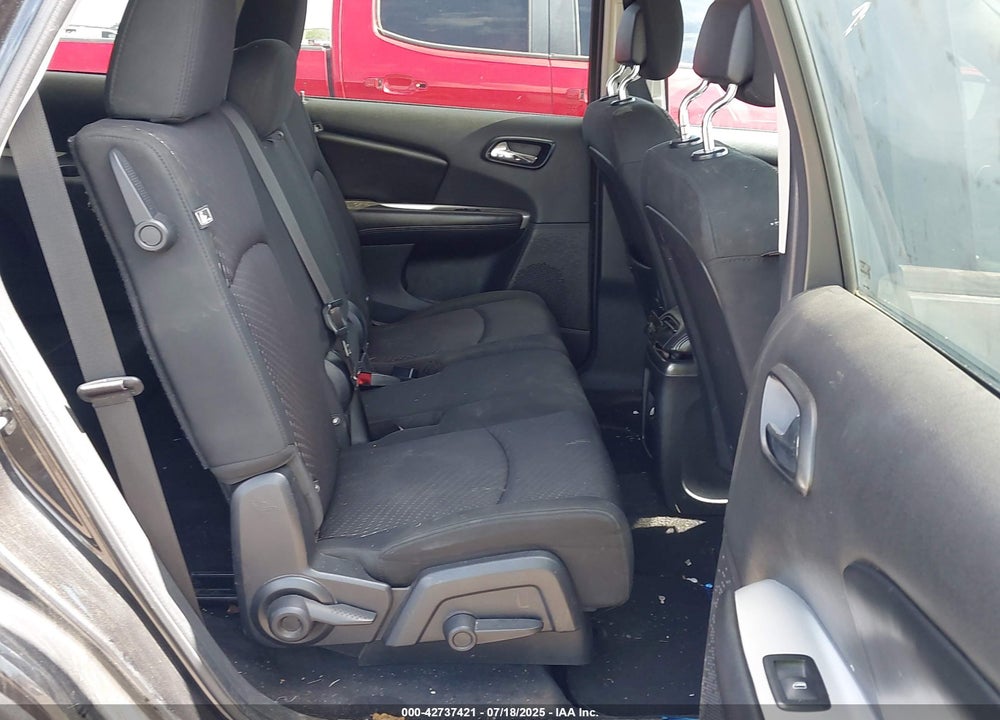 2011 DODGE JOURNEY VIN: 3D4PG1FG7BT543522