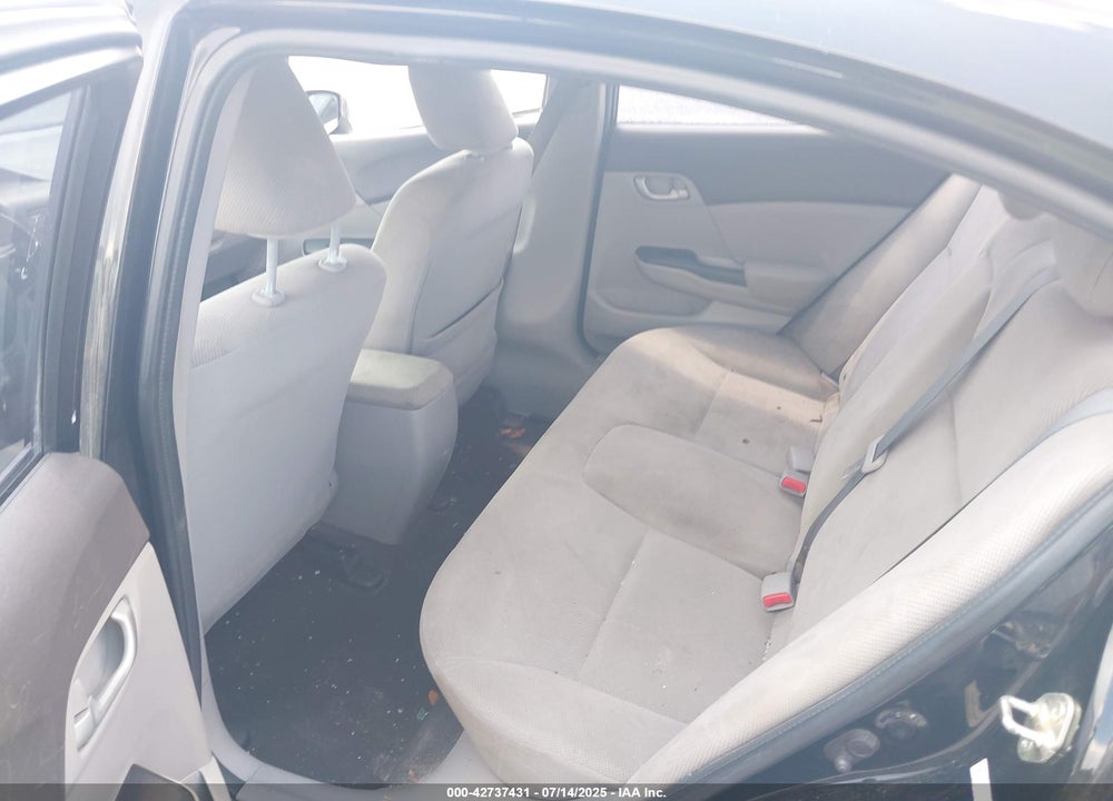 2012 HONDA CIVIC VIN: 19XFB2F53CE070137