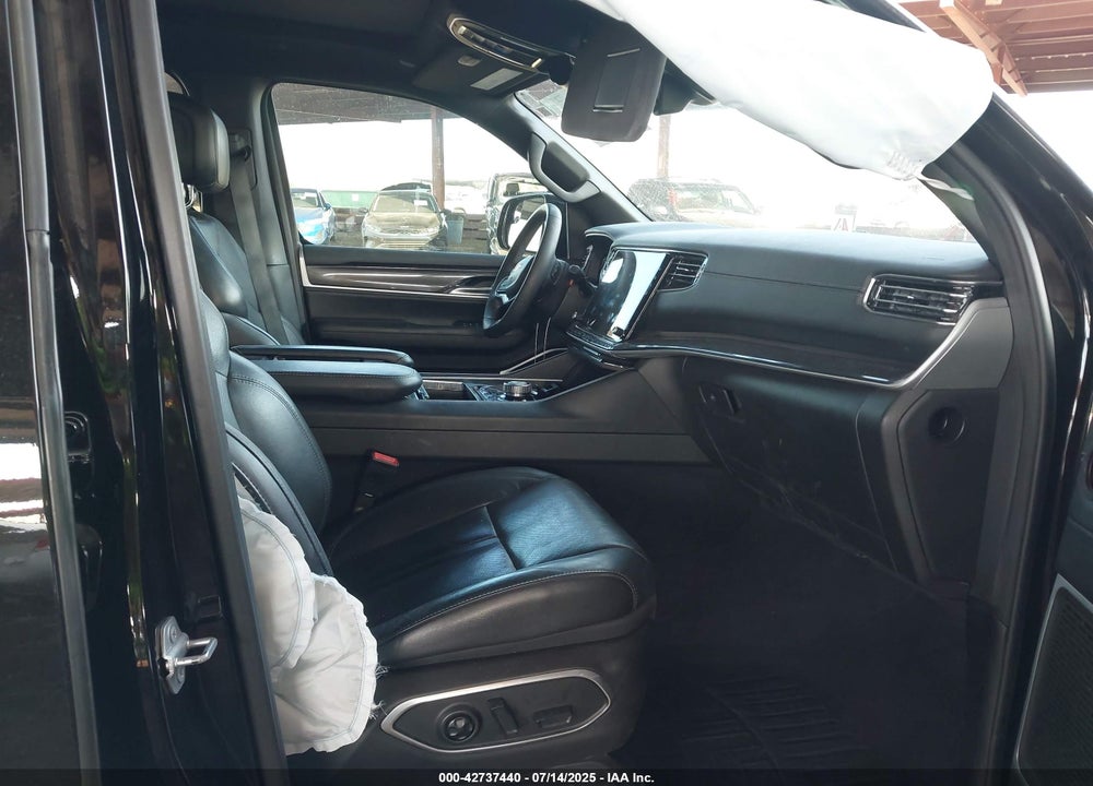 2022 JEEP WAGONEER VIN: 1C4SJUATXNS185062