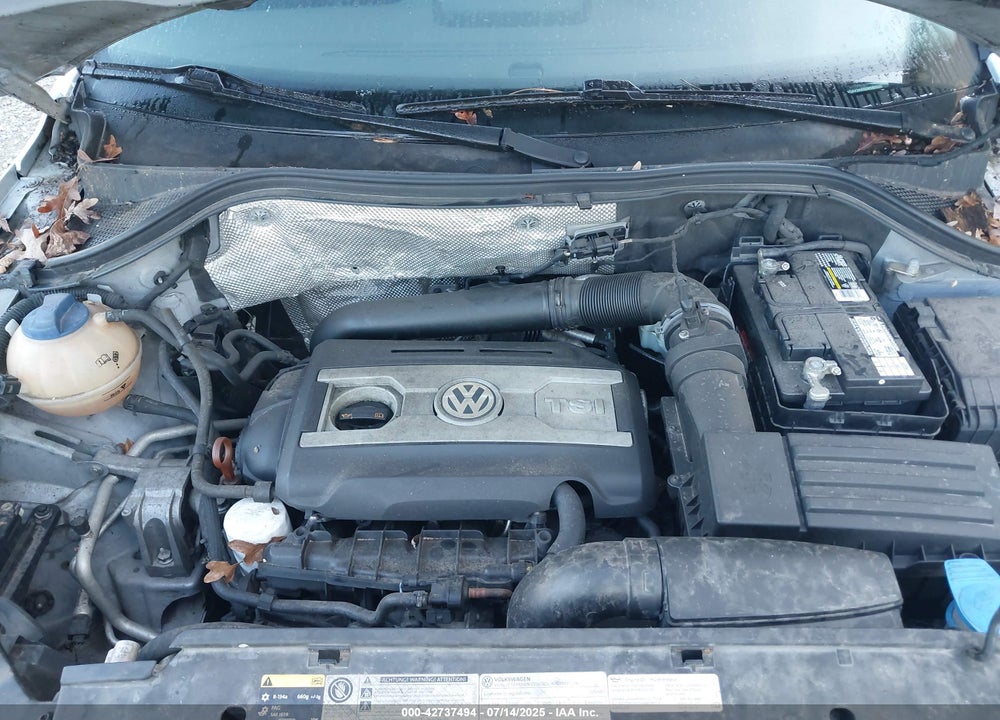 2013 VOLKSWAGEN TIGUAN VIN: WVGAV3AX0DW562532