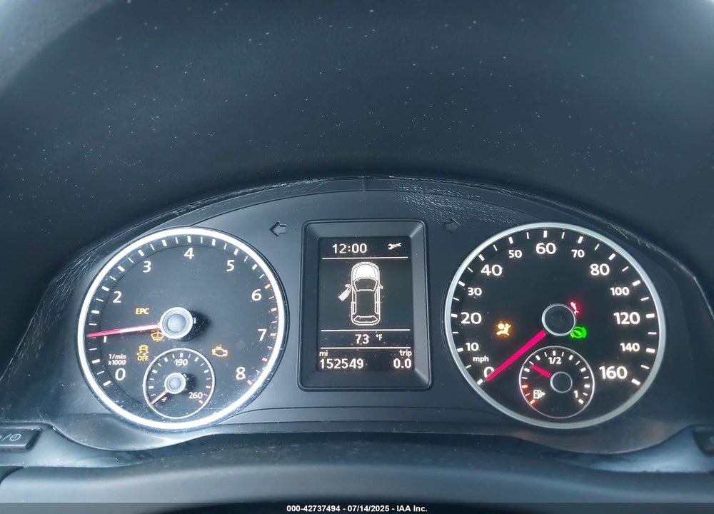 2013 VOLKSWAGEN TIGUAN VIN: WVGAV3AX0DW562532
