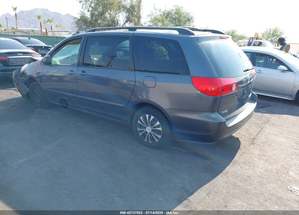 2007 TOYOTA SIENNA VIN: 5TDZK23C17S068706