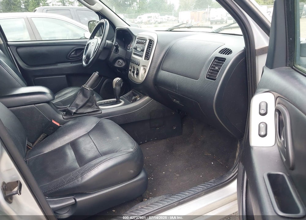 2006 FORD ESCAPE VIN: 1FMYU94196KC23595
