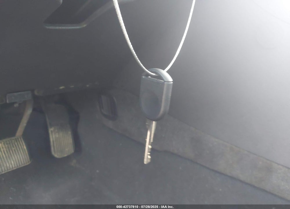 2010 FORD TAURUS VIN: 1FAHP2HW7AG166761