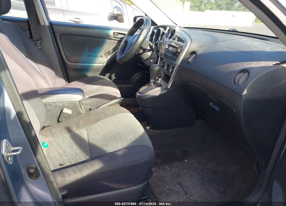 2005 TOYOTA MATRIX VIN: 2T1KR32E05C499338