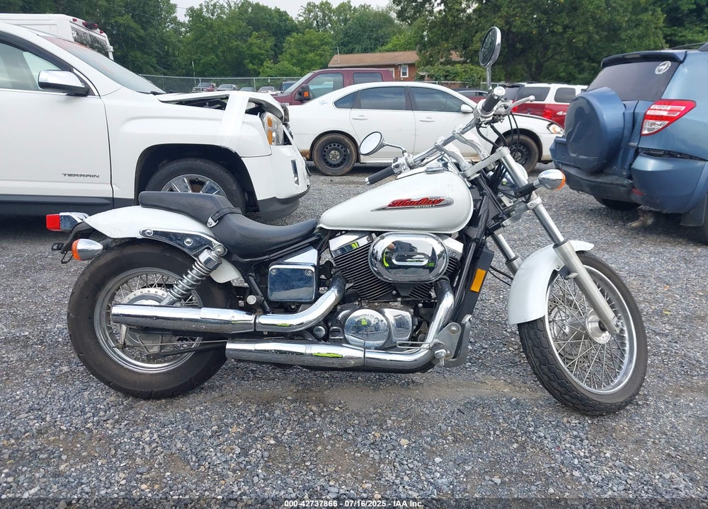 2002 HONDA VT750 DC VIN: JH2RC44082M615396