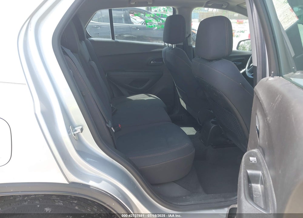 2017 CHEVROLET TRAX VIN: 3GNCJKSB4HL209039