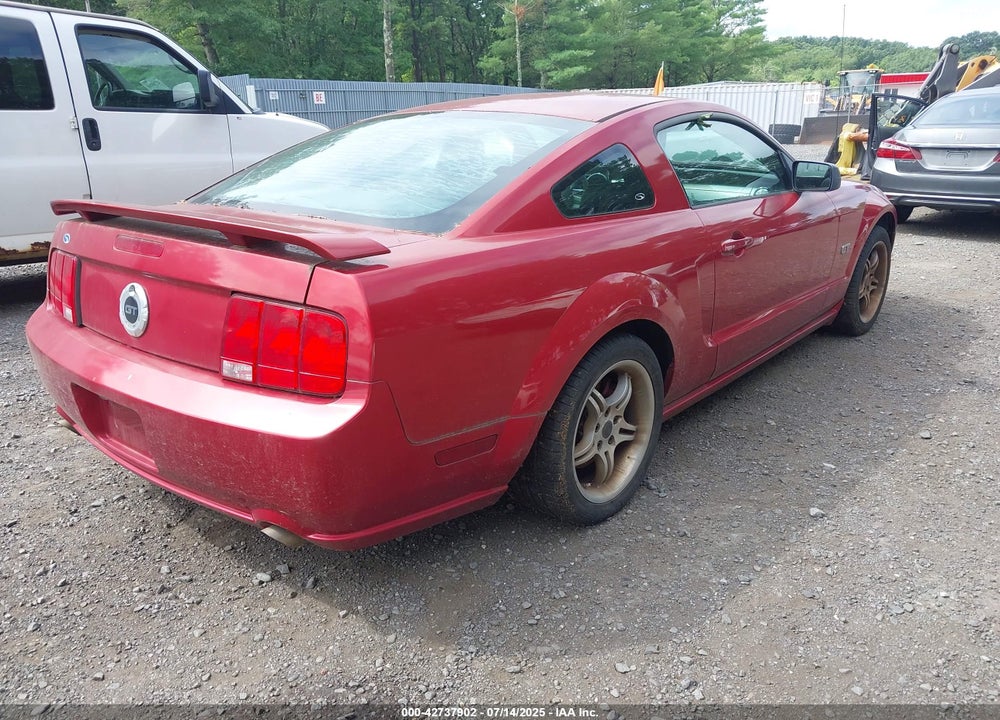 2005 FORD MUSTANG GT DELUXE/GT PREMIUM VIN: 1ZVFT82H355124175