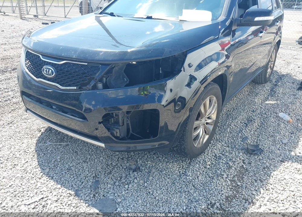 2013 KIA SORENTO VIN: 5XYKW4A27DG331673