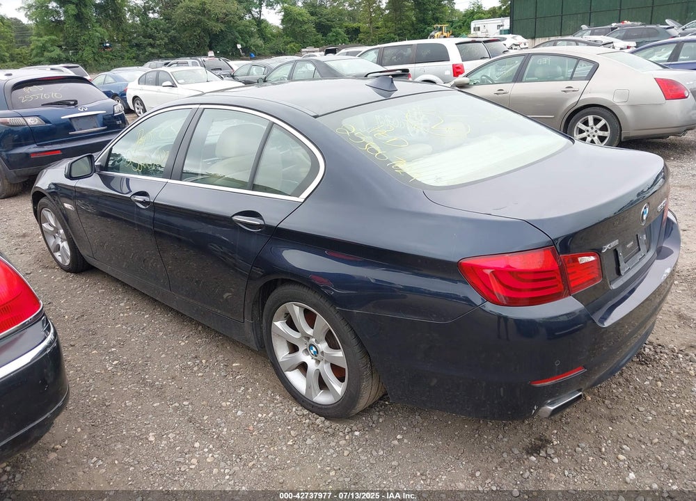 2013 BMW 5 SERIES VIN: WBAFU9C55DDY70851