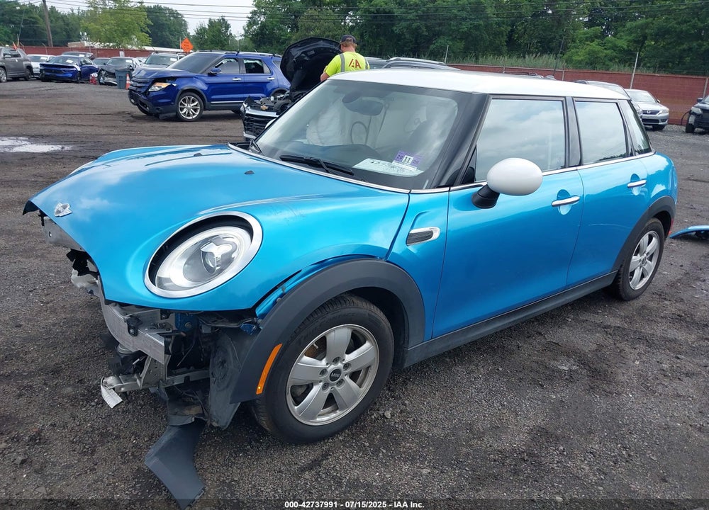 2016 MINI HARDTOP VIN: WMWXU1C52G2D10844