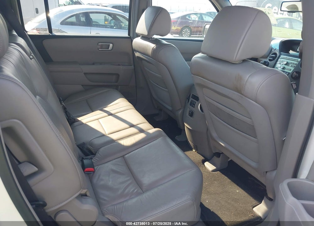 2009 HONDA PILOT VIN: 5FNYF48599B034509
