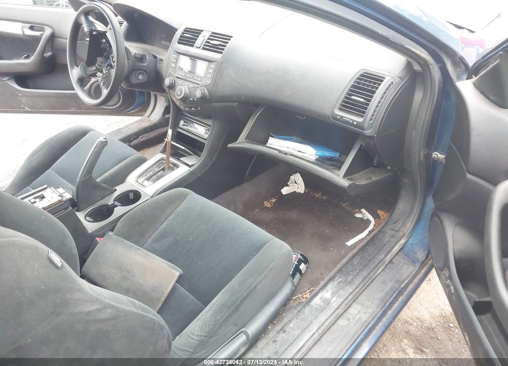 2005 HONDA ACCORD VIN: 1HGCM72705A022541