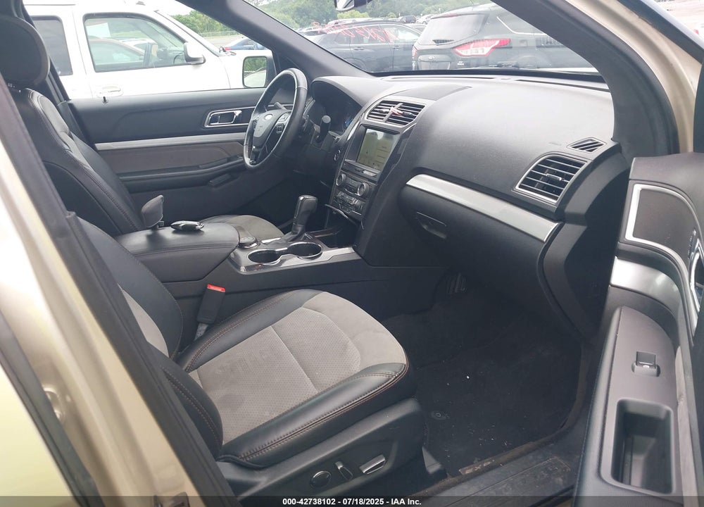 2017 FORD EXPLORER VIN: 1FM5K8D87HGC65169
