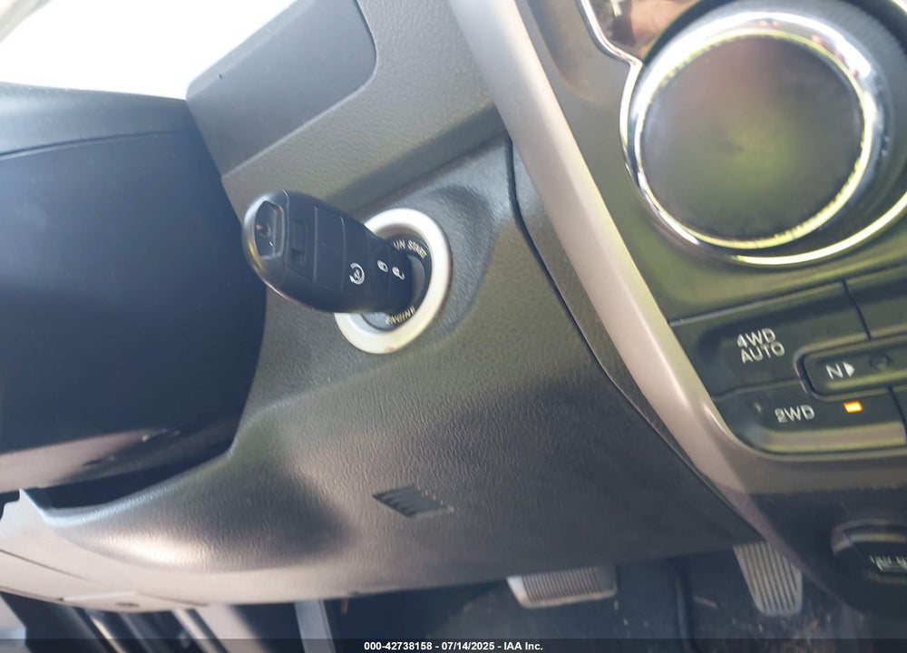 2014 RAM 1500 VIN: 1C6RR7LG9ES342225