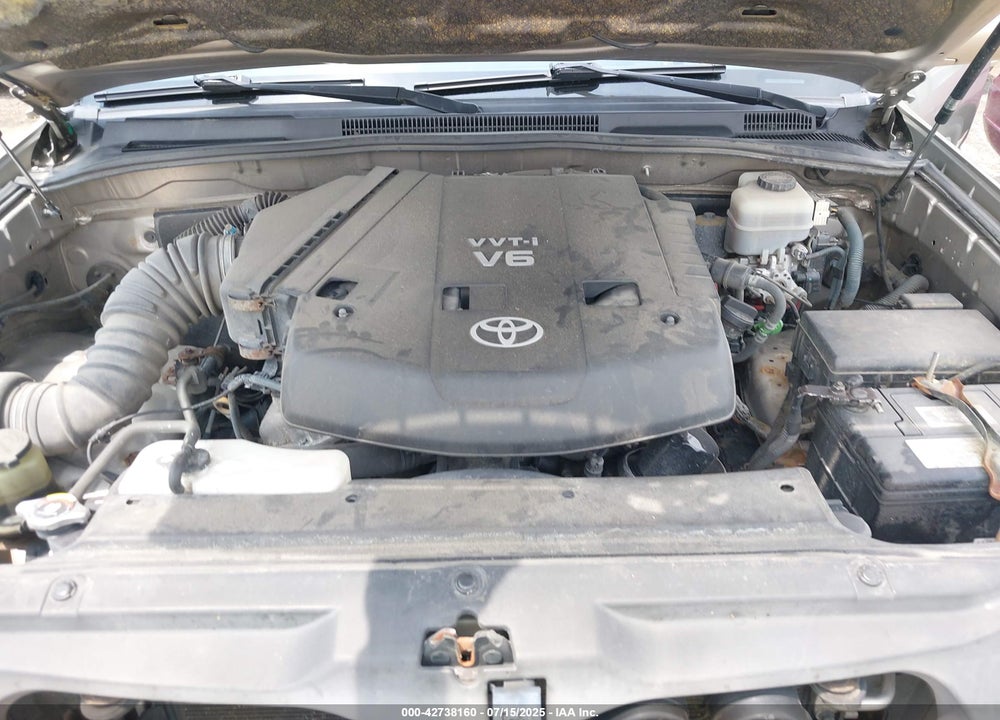 2005 TOYOTA 4RUNNER LIMITED V6 VIN: JTEZU17R150053086