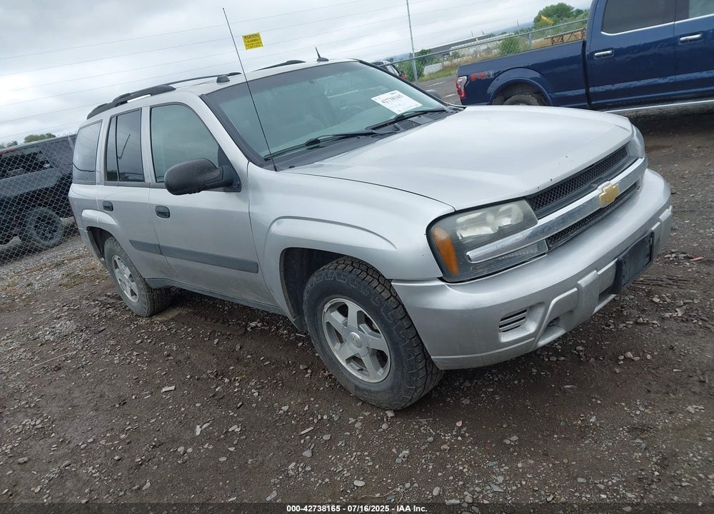 2005 CHEVROLET TRAILBLAZER LS VIN: 1GNDT13S552386087