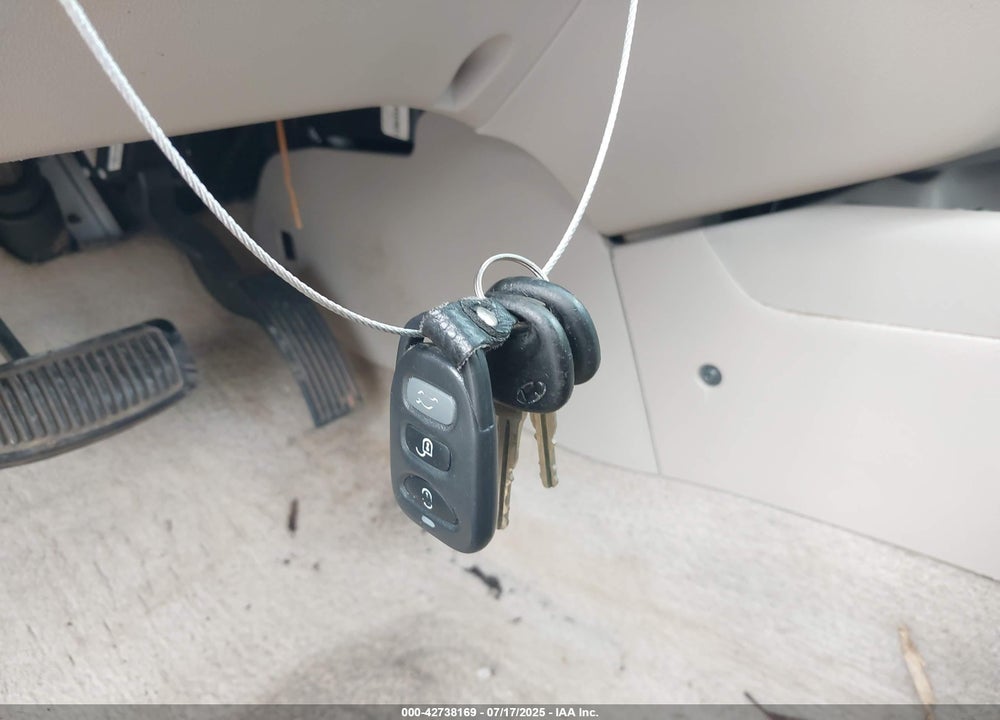 2008 HYUNDAI SONATA VIN: 5NPEU46F98H358063