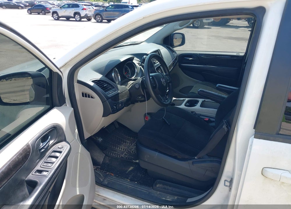 2012 DODGE GRAND CARAVAN VIN: 2C4RDGCG8CR139946