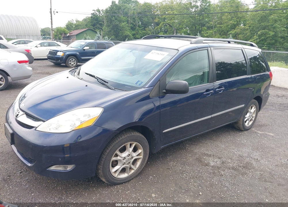 2006 TOYOTA SIENNA VIN: 5TDBA22C26S058478