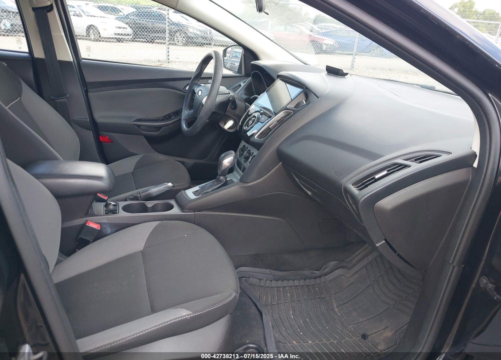 2014 FORD FOCUS VIN: 1FADP3K29EL295530